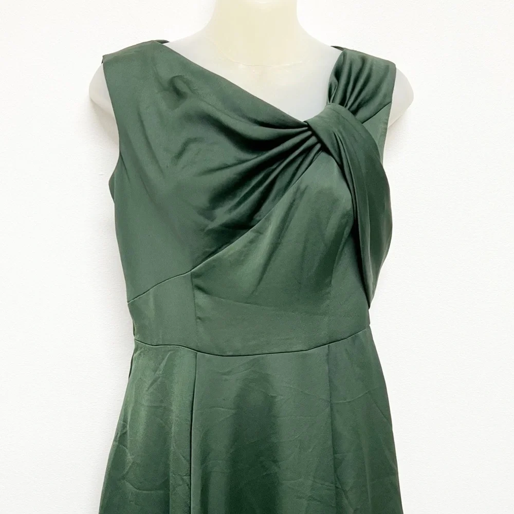 Gal Meets Glam Collection Evergreen Satin Noelle Twist Neck Dress Sz 4P - Picture 3 of 10